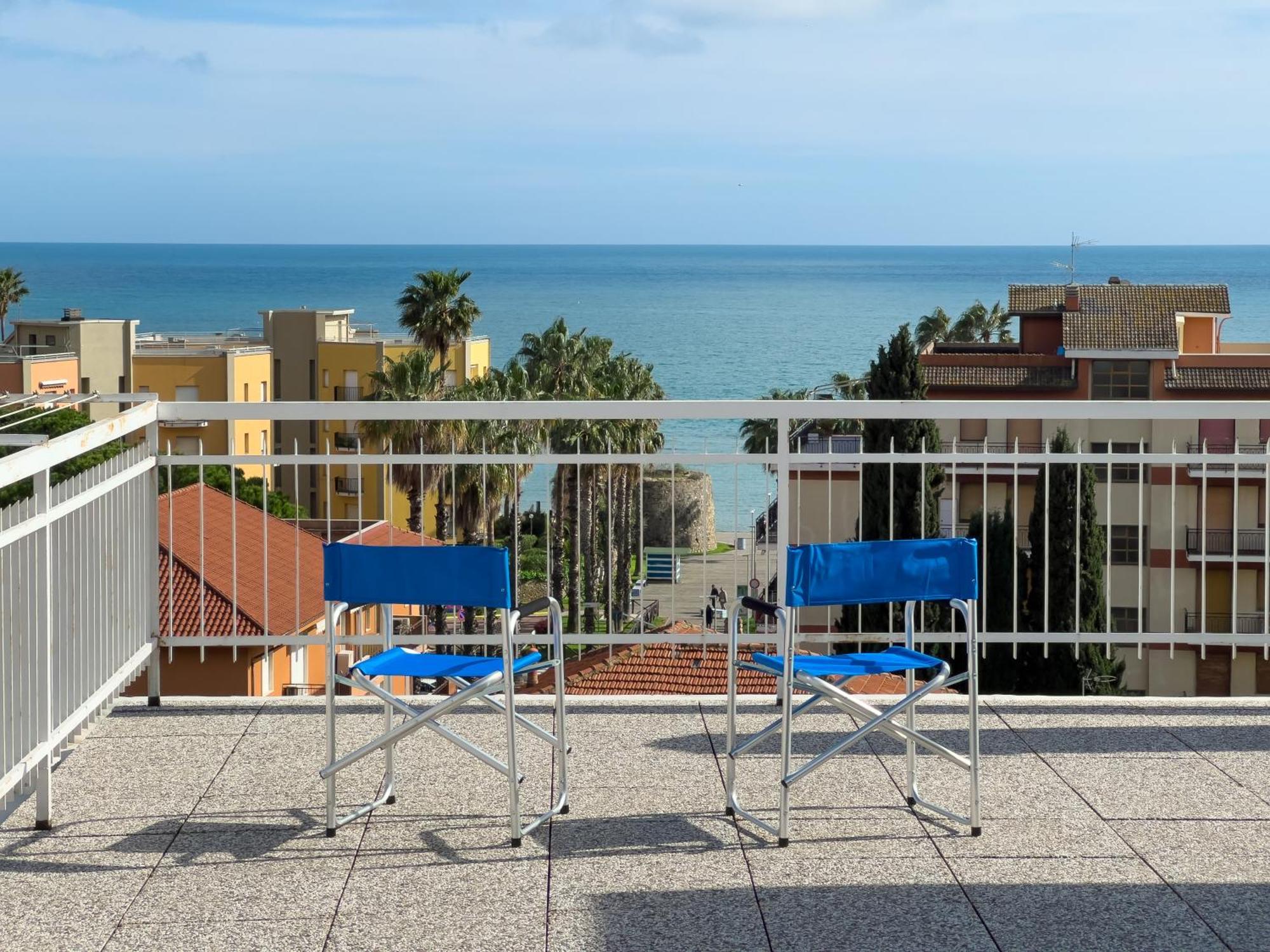Casa Carlotta Apartamento San Bartolomeo Al Mare Exterior foto